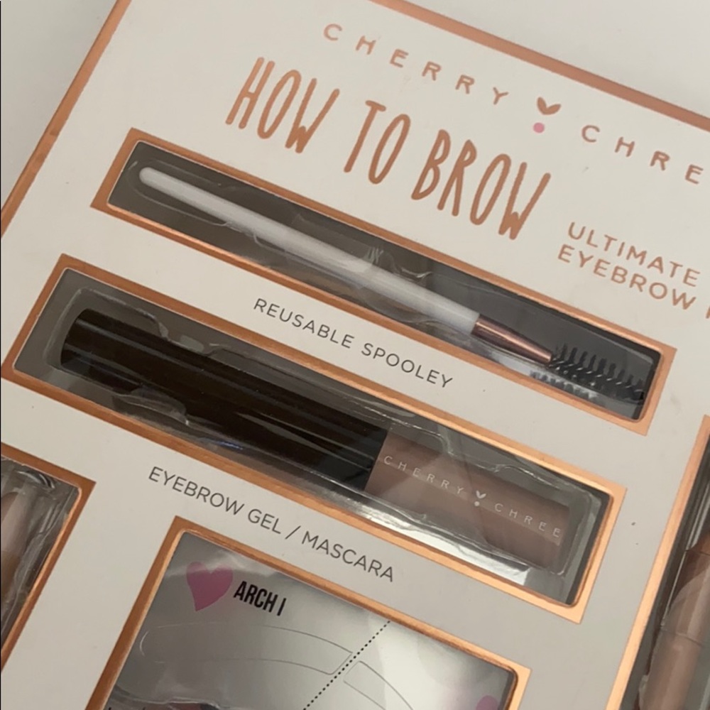 How To Brow Kit 🌟 - Picture 3 of 6